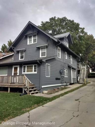 Main picture of 1037 S 33rd St