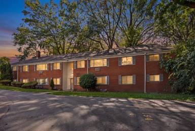 Main picture of 138 Woodhill Dr