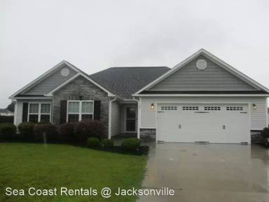 Main picture of 107 Cypress Manor Ct