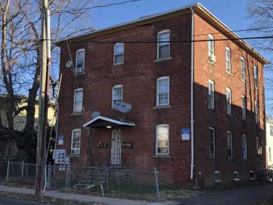 Main picture of 223 High St