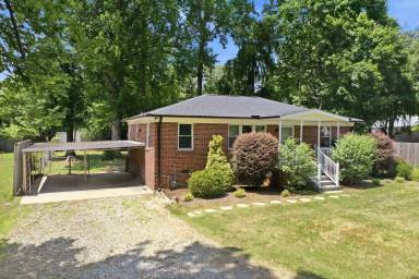 Main picture of 1515 Woodland Ave
