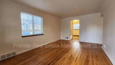 Main picture of 104 E Florida Ave