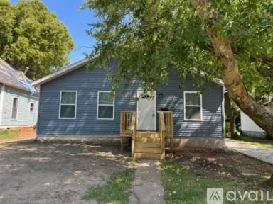 Main picture of 454 S Main Ave