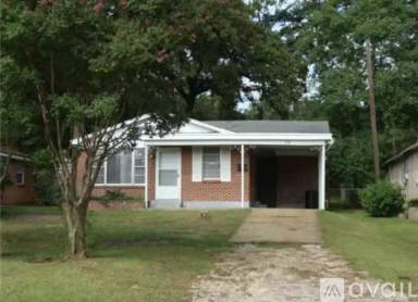 Main picture of 318 Claiborne St