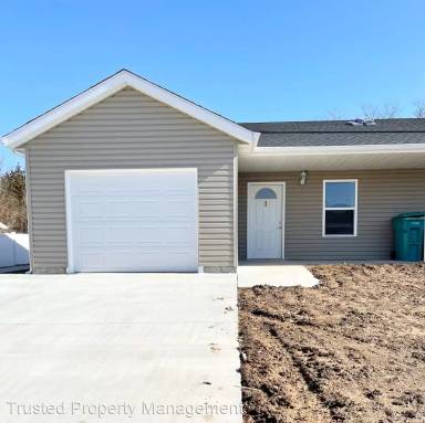 Main picture of 43 - 45 Montee Ln