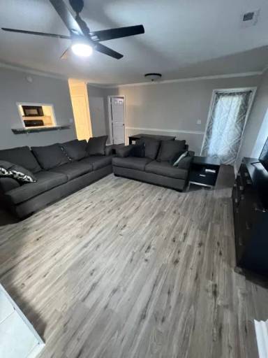 Main picture of 5033 Seven Pine Cir