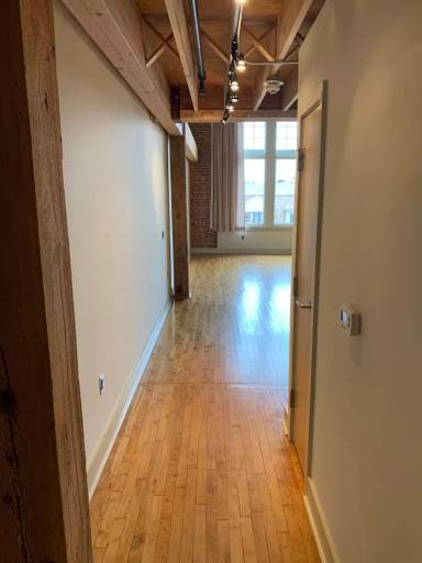Main picture of 231 N George St