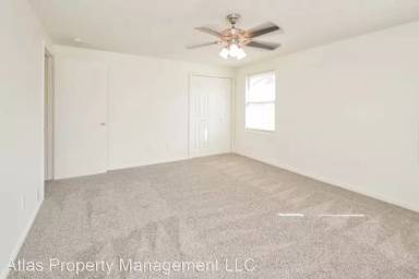 Main picture of 5402 Swope Pkwy