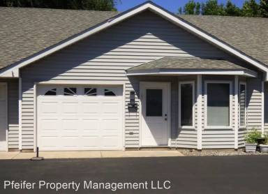 Main picture of 814 6th Ave NE