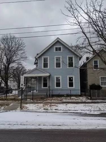 Main picture of 3228 Monroe Ave