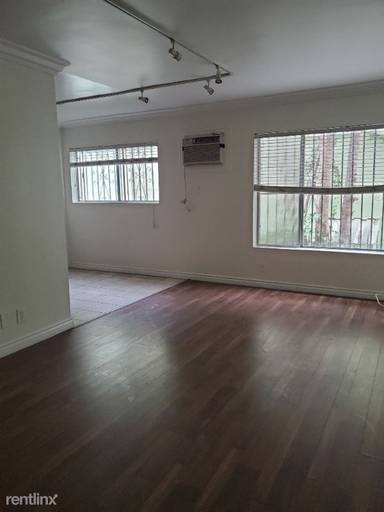 Main picture of 3420 Council St