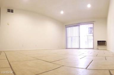 Main picture of 8108 Langdon Ave