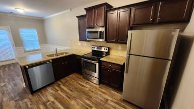 Main picture of 4680 Ravenwood Loop