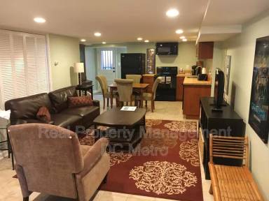 Main picture of 813 10th St NE