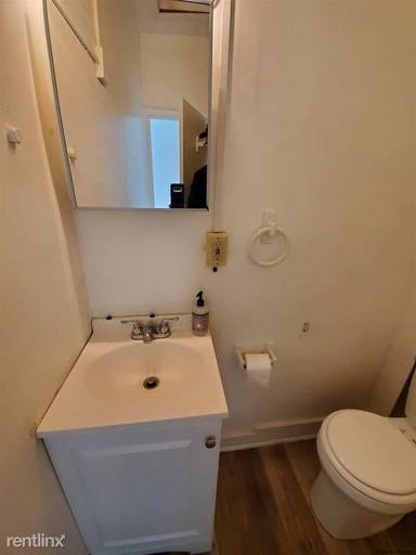 Main picture of 397 Washington Ave