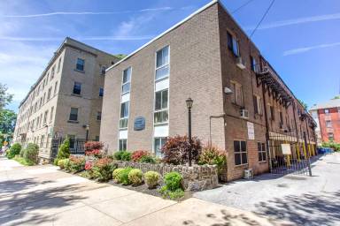 Main picture of Sprucewood Apartments