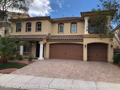 Main picture of 6435 Screaming Eagle Ave