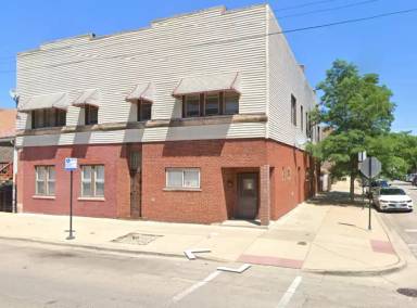 Main picture of 2323 S Leavitt St
