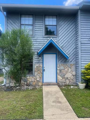 Main picture of 1325 Greendale Ave