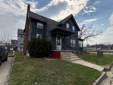 Main picture of 346 W Wesley St