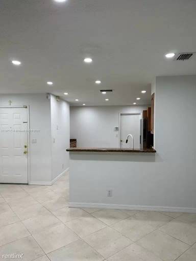 Main picture of 991 Sevilla Cir