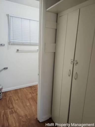 Main picture of 303 E E St