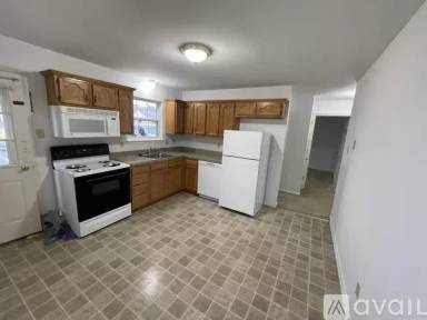 Main picture of 215 New St