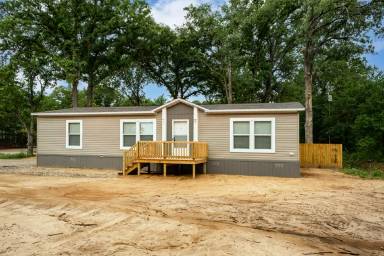 Main picture of 214 Wildflower Dr