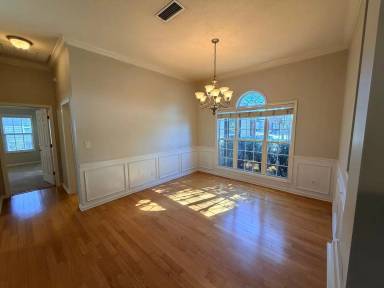 Main picture of 4325 Stonehaven Dr