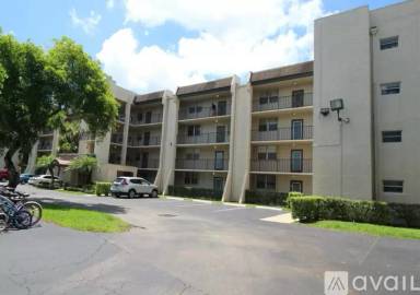 Main picture of Poinciana