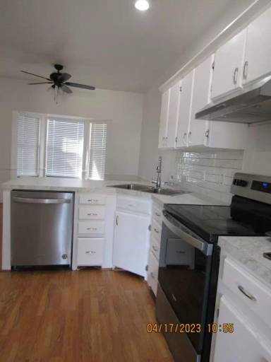 Main picture of 4104 SW Wendy Dr