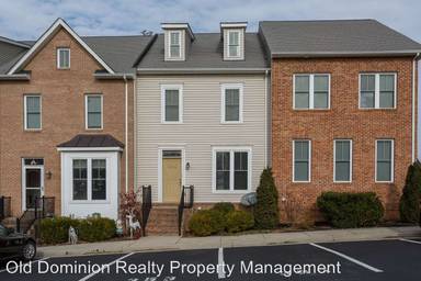 Main picture of 353 Blue Stone Hills Dr