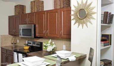 Main picture of 1510 E Sonterra Blvd
