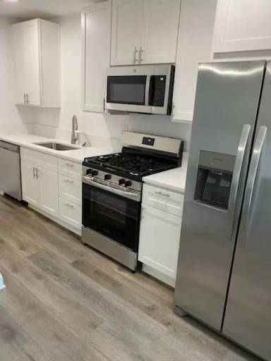 Main picture of 3640 Southwest Trfy
