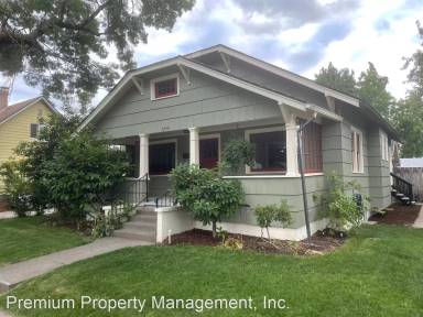 Main picture of 1555 Summer St NE