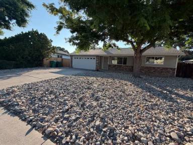 Main picture of 3348 4th St
