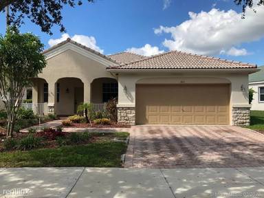 Main picture of 3851 Falcon Ridge Cir