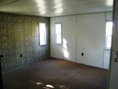 Main picture of 621 Bridge St