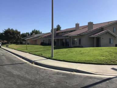 Main picture of 43942 18th St E