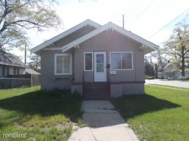 Main picture of 2120 Sanford St