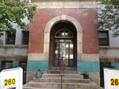 Main picture of 260 Fountain St