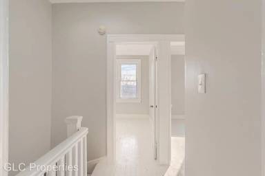 Main picture of 3729 Beehler Ave