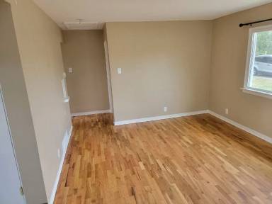 Main picture of 3727 Henderson Ave