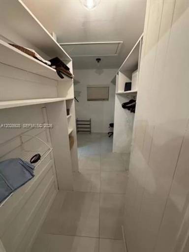 Main picture of 3600 SW 26th St
