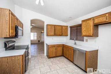 Main picture of 982 E Carla Vista Pl