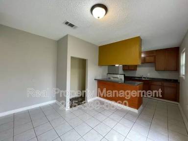 Main picture of 6944 Sutton Dr