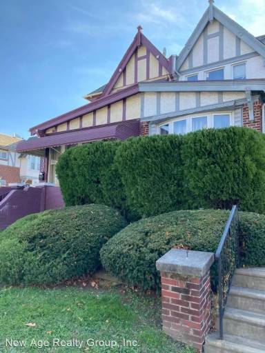 Main picture of 5338 Lebanon Ave