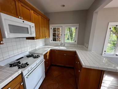 Main picture of 1969 Whitley Ave