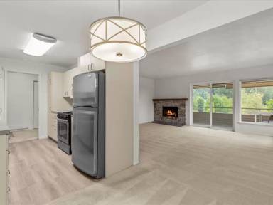 Main picture of 3239 80th Ave SE