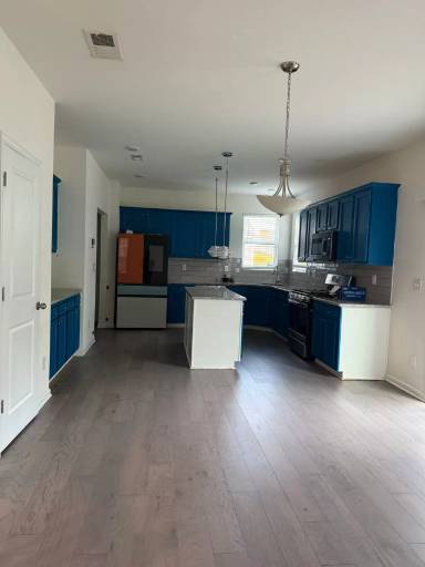 Main picture of 7339 Wheyfield Dr